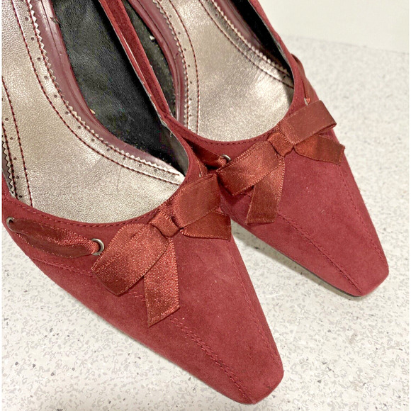 Franco Sarto Impala burgundy suede leather pumps high heels bow details US 8.5M - Picture 3 of 11